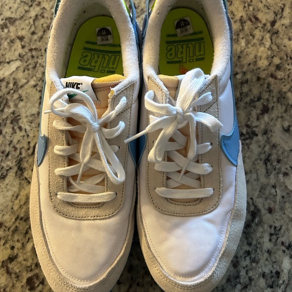 Nike Waffle Debut - Picture 2 of 9